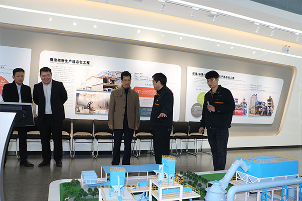 河南省商務(wù)廳領(lǐng)導蒞臨新鄉(xiāng)長城機械實地核查電子商務(wù)發(fā)展情況